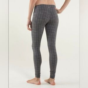 Lululemon Wunder Under Pant Textured Ziggy Wee October Angel Wing Soot-Size 8